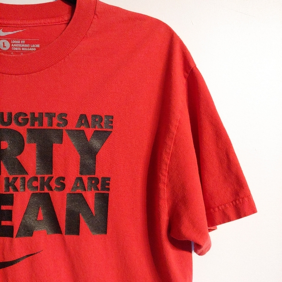 Nike Loose Fit Tee - Picture 6 of 7